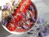 Smoothie bowl fraise-rhubarbe #vegan
