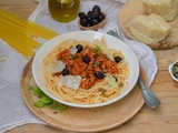 Spaghetti au thon et à la tomate à l’italienne