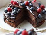 ✯ Gâteau de fête ✯ cacao et myrtilles [vegan & gluten free]