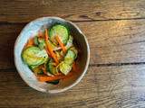 Tsukemono express et délicieux – Asazuke de chou, carotte et concombre