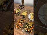 Accompagnement léger et savoureux pour un meal prep de sportifs : légumes rôtis aux herbes