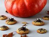 Cookies au beurre de cacahuète pour Halloween ou Spider cookies