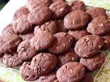 Cookies noirs, pépites blanches