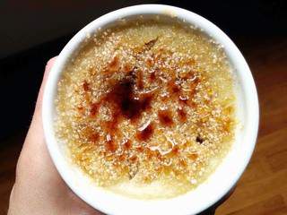 Petites crèmes brûlées à la banane