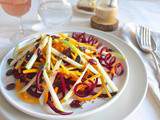 Salade crue d'automne de butternut, betterave, carotte, pomme et cranberries {sauce amande et sirop d'érable}