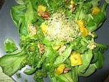 Salade de mâche à la courge butternut et vinaigrette au persil - Vegan