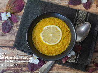 Soupe aux lentilles corail et au citron