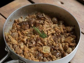 Poêlée forestière aux champignons et châtaignes