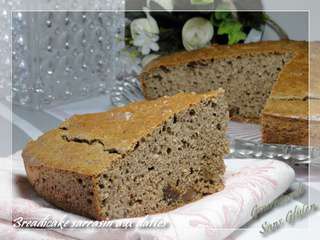Breadcake à la farine de sarrasin, aux dattes (sans gluten)