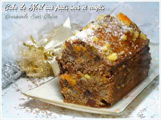 Cake de Noël aux fruits secs et confits et pépites de chocolat
