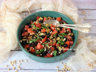Salade d'aubergines aux tomates et aux olives noires #vegan