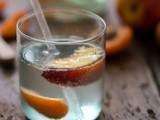 Detox water nectarine abricot romarin