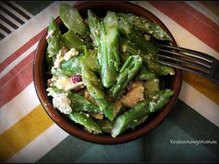 Salade d'asperges vertes à la feta et au citron