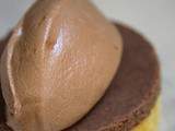 Feuilletine facile {chocolat praliné croustillant aux éclats de crêpes dentelles}, Chantilly au chocolat et quatre-quart