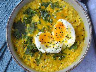 Golden porridge {Kale, miso & oeuf mollet} #glutenfree #vapeur