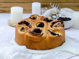 Brioche roulée aux myrtilles