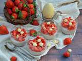 Panna cotta au chocolat blanc et aux fraises