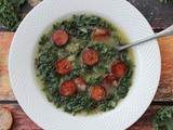 Caldo Verde, soupe portugaise au kale et au « chorizo »