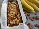 Banane cake amandes-raisins secs et figues sèches
