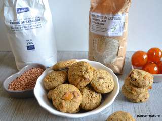 Cookies très sarrasin aux raisins secs et clémentines confites