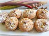 Muffins rhubarbe-noisettes