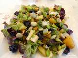 Salade de fèves aux mûres et gorgonzola