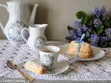  a perfect tea time  grâce aux biscuits à la cuillère d'Olivier Bajard