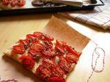 Pizza aux tomates cerise // Cherry tomatoes pizza