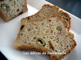 Cake aux olives vertes et aux lardons (100% végétal)