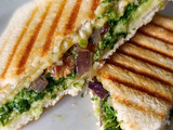 Croque Monsieur aux épinards et oignons confits