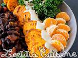 Veggie bowl {Kale, haricots noirs, patates douces, clémentines, sauce tahini}