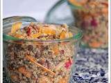 Salade de quinoa et de lentilles, carottes et radis croquants