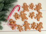 Biscuits bonhommes en pain d'épices (Gingerbread biscuits)