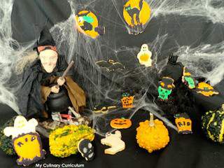 Petits sablés d'Halloween décorés (Halloween shortbreads)