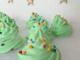 Sapins de Noël en meringues (Christmas tree meringues)