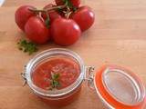 Sauce tomate maison basilic et thym (Tomato sauce basil and thyme home made)