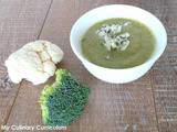 Soupe chou-fleur / brocolis au roquefort (Cauliflower / broccoli soup with Roquefort blue cheese)