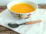 Soupe d'hiver poireaux, pommes de terre, carottes, panais (Winter soup with leeks, potatoes, carrots, parsnips)