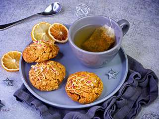 Biscuits de Noël au beurre de cacahuète vegan