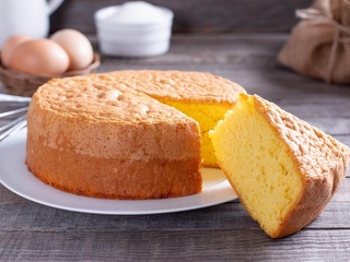 Ce gâteau bluffant avec 2 ingrédients va vous régaler (seulement 5 min de préparation !)