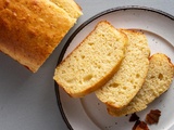 Envie d’un gâteau au yaourt ultra moelleux ? Voici l’ingrédient secret à utiliser (la différence est bluffante)