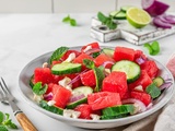Envie de fraîcheur ? Préparez cette salade pastèque-feta en un rien de temps (idéale pour l’été)