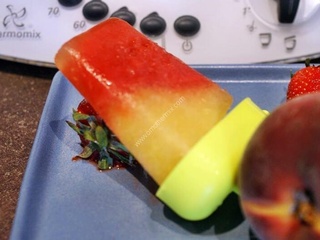 Du jour: Glace à l'eau fraise et pêche au thermomix de Vorwerk