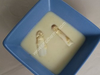 Du jour: Potage aux asperges au thermomix de Vorwerk
