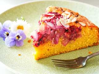 Gâteau moelleux aux amandes et framboises