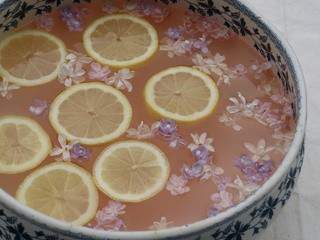 Limonade (ou citronnade) au lilas