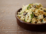Salade d’hiver : choux chinois, épinard, pois-chiche, tofu – Vegan, sans gluten