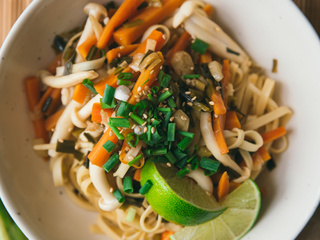 Nouilles sautées aux légumes sauce soja