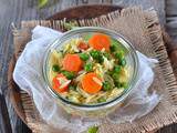Salade de petit-pois, carottes et pâtes orzo