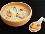 Soupe aux légumes (chou pointu, poireau et pomme de terre)
